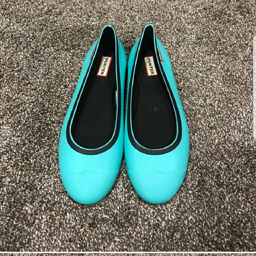 SALE. HUNTER ballerina flats.